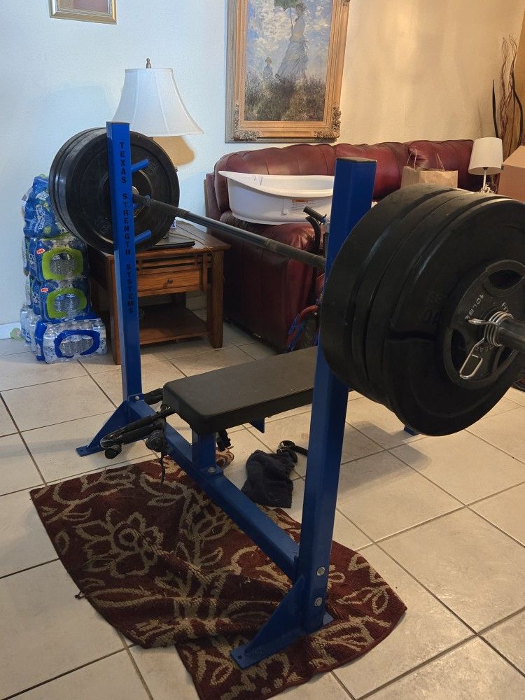 Weights/Bench Press