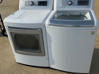 LG top loader washer and LG dryer electric extra large load capacity