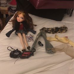 Bratz Doll With Clothes And Items