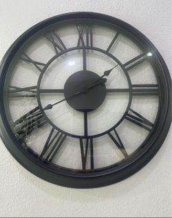Large wall clock 30”