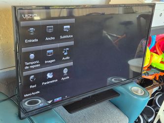 Vizio 42" 1080p LED Smart TV