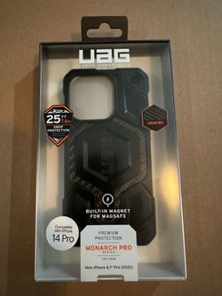 Urban Armor Gear Monarch Pro iPhone 14 Pro