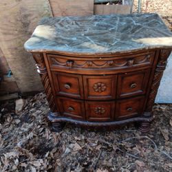 Ashley's Furniture 