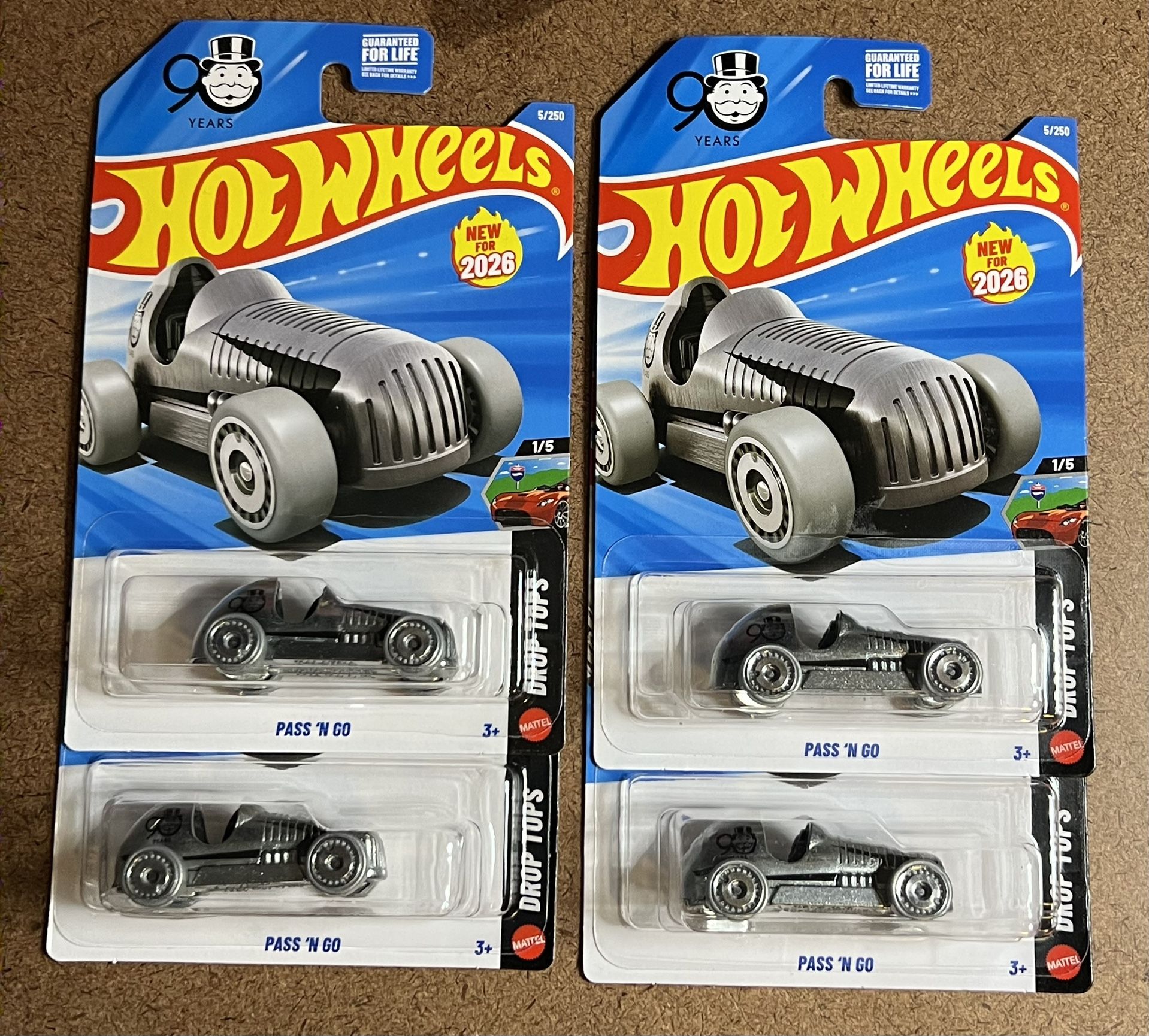 2026 Hot Wheels 90 Years Monopoly Silver Pass N Go 5/250 Car Case A 