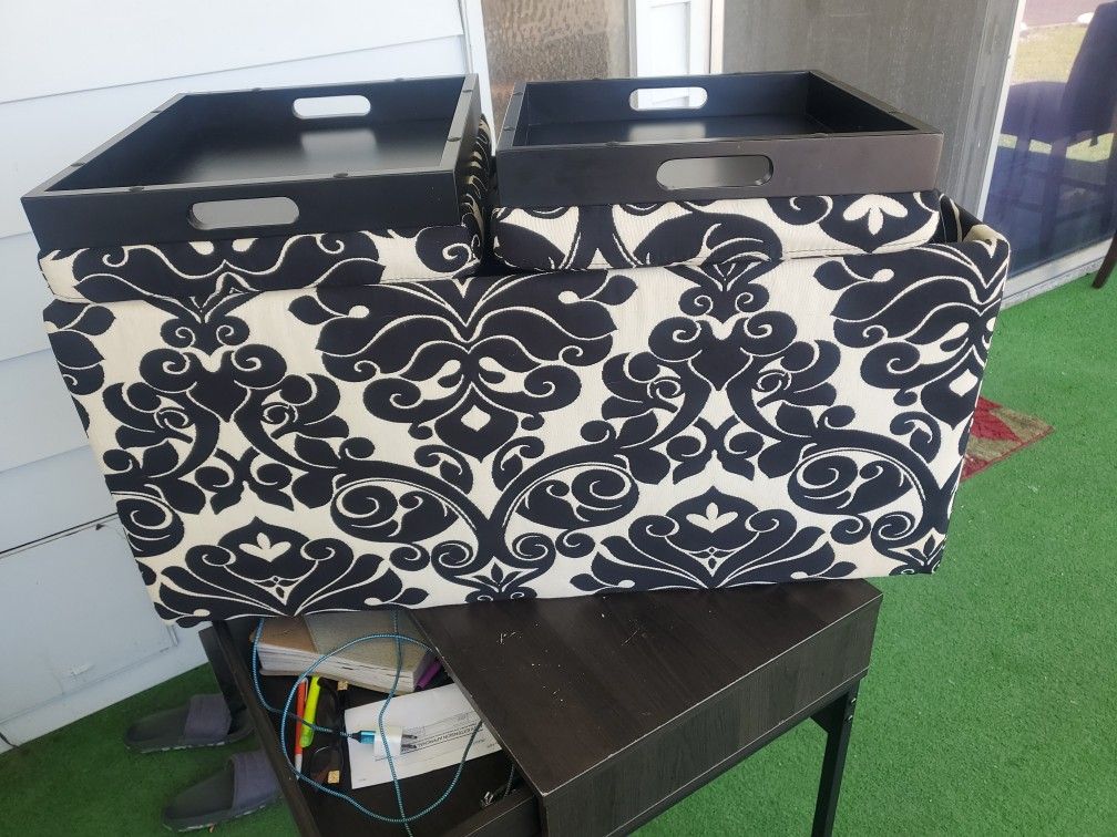 Se Vende un Poco Sucio Para almasenar Ropa Medidas 36× 18 × 18 de altura $ 25