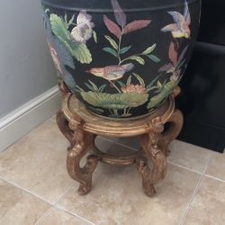 Japanese Vase & Stand