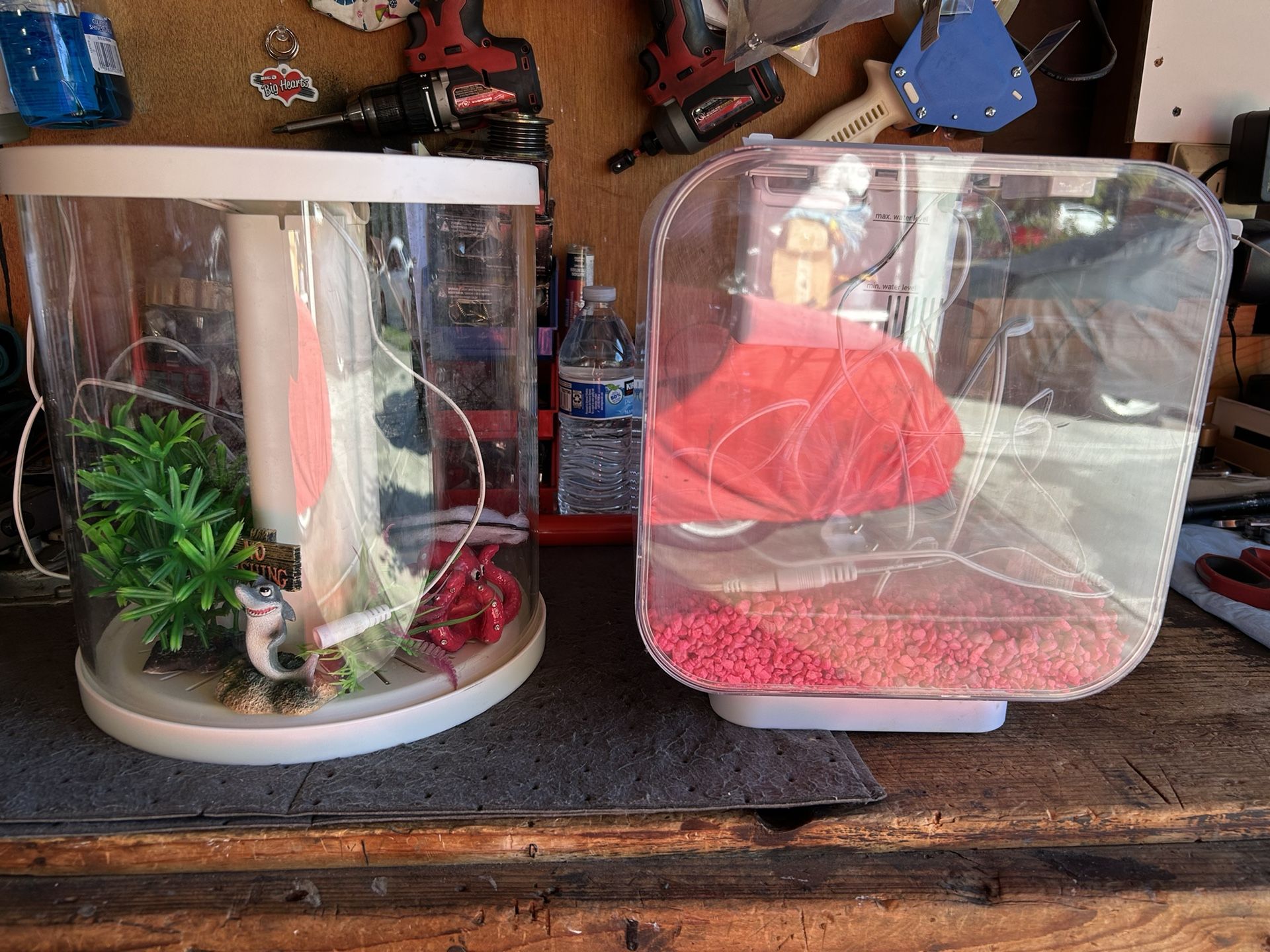 2 Aquarium Tanks Desktops