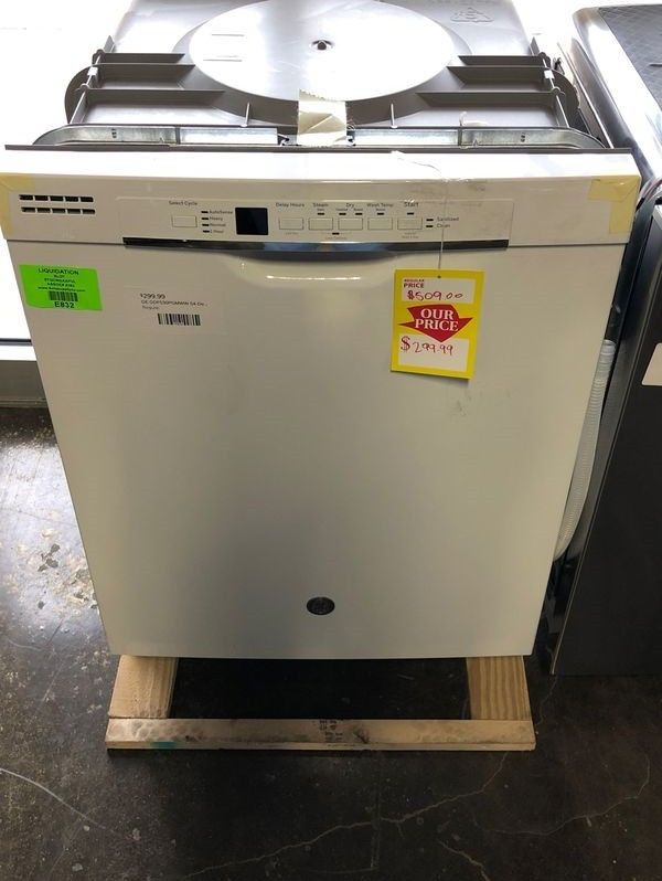 Brand New GE Dishwasher (Model:GDF530PGMWW) H77