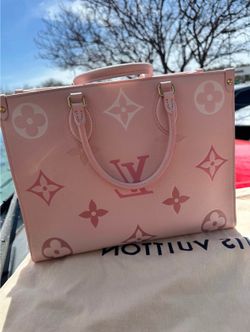 Louis Vuitton OnTheGo MM Pink Leather bag