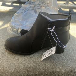 NWT Children's Place Ankle Boots Size 3 