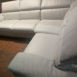 SECTIONAL GENUINE LEATHER RECLINER ELECTRIC WHITE COLOR.. DELIVERY SERVICE AVAILABLE ✅💥🚚