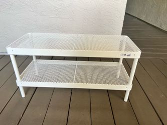 Selling an IKEA MACKAPÄR white shoe rack.
