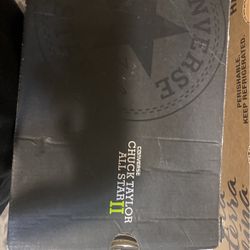 Gold Converse , Size 5 Women . Worn Once . 