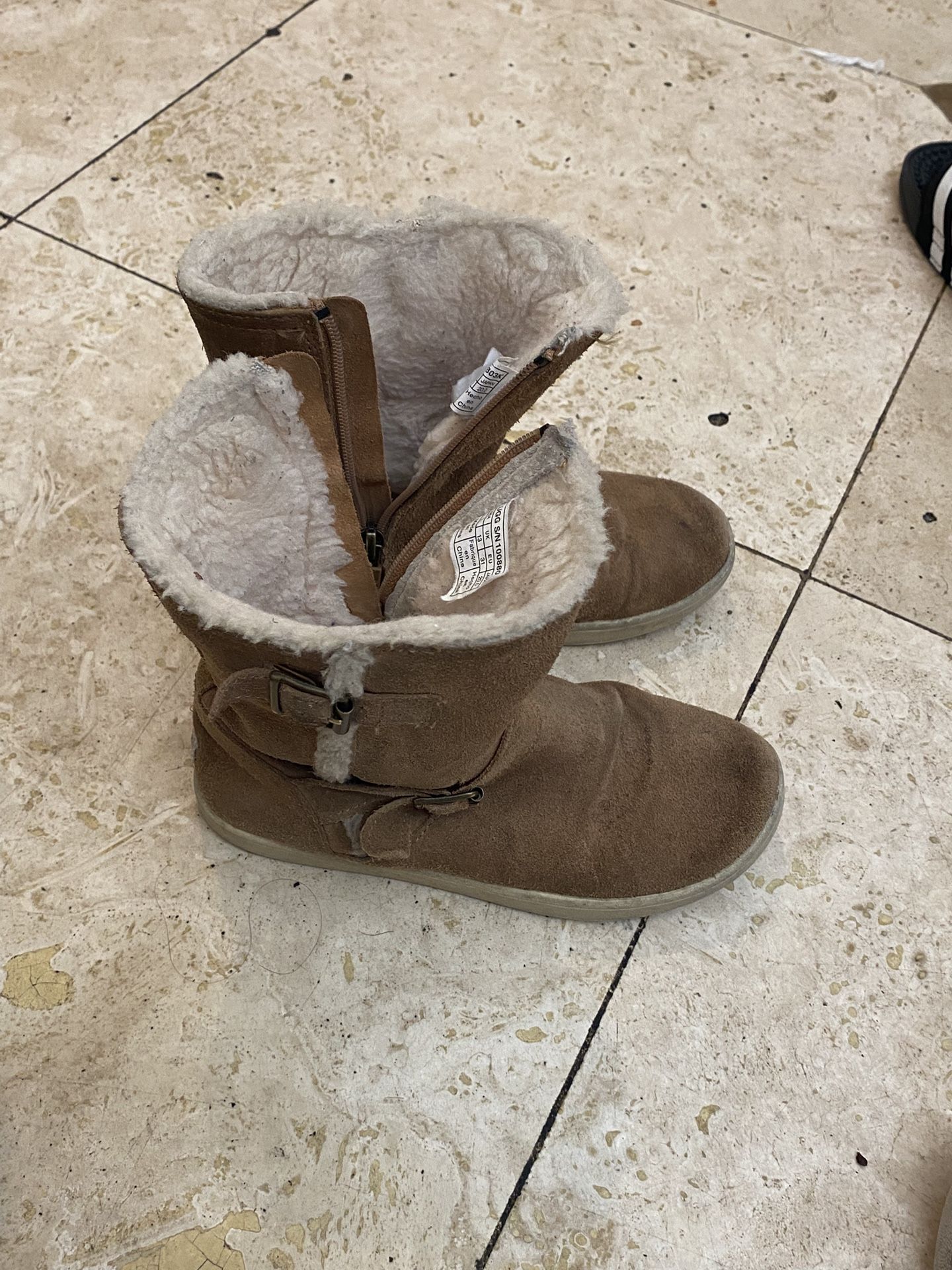 UGG Kids Youth Boots