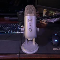 Blue Yeti Microphone