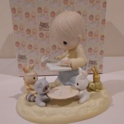 Retired 1991 Precious Moments "He is My Inspiration"