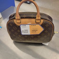 Louis Vuitton 