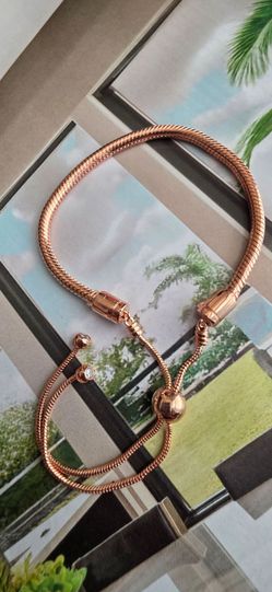 Pandora Rise Gold Tassel Bracelet
