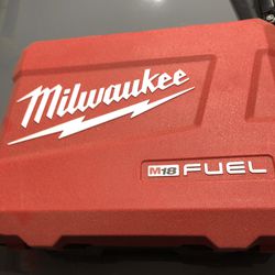 NEW - Milwaukee 2804-22 Tool Box Only