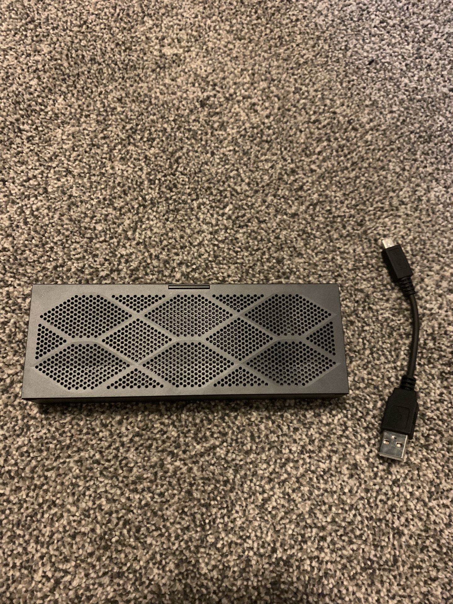 Jawbone Mini Jambox Bluetooth Speaker w/ charger
