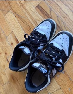 Nike panda dunks size 7