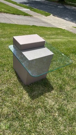 Mid century modern end table