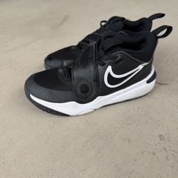 Boys Nike Shoes 