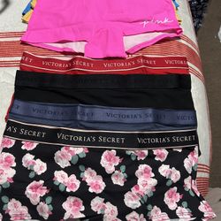 VICTORIA SECRET / PINK PANTIES SIZE M 