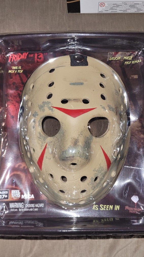 Neca Friday The 13th Jason Voorhees Prop Replica Mask