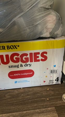 Huggies , Size 4