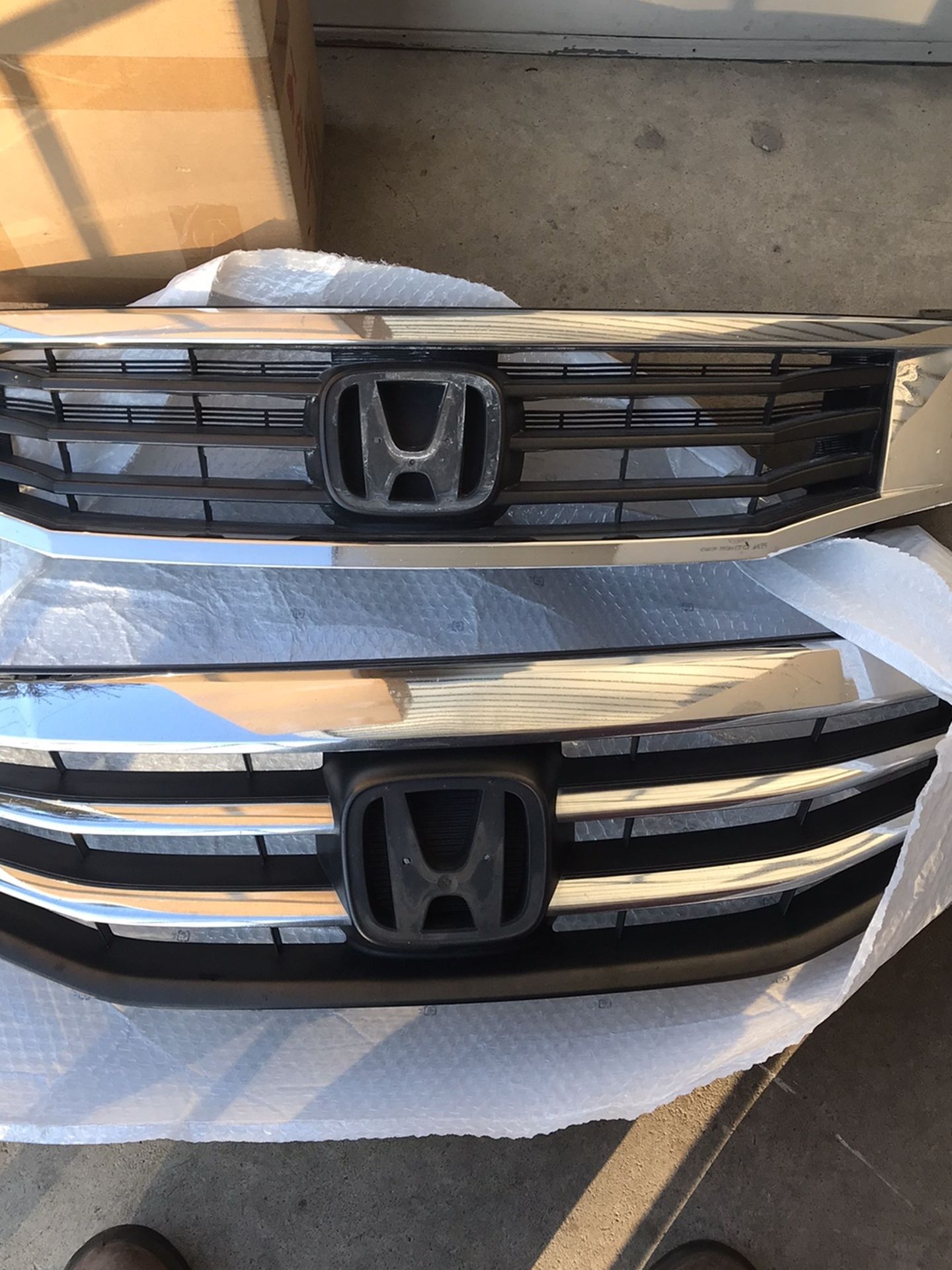 Honda Acord Grill 2012 And 2010