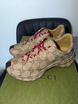Gucci sneaker men’s size 7
