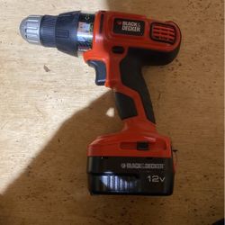 Working Black & Decker  12 Volt Drill  with battery No Charger