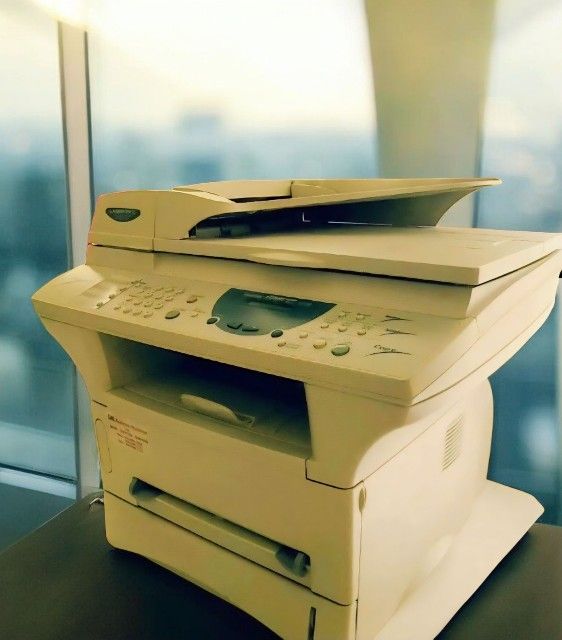 Brother MFC-9600 Multifunction Printer System – Excellent Condition