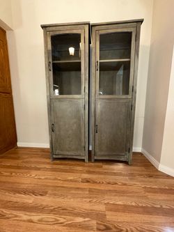 2 matching cabinets
