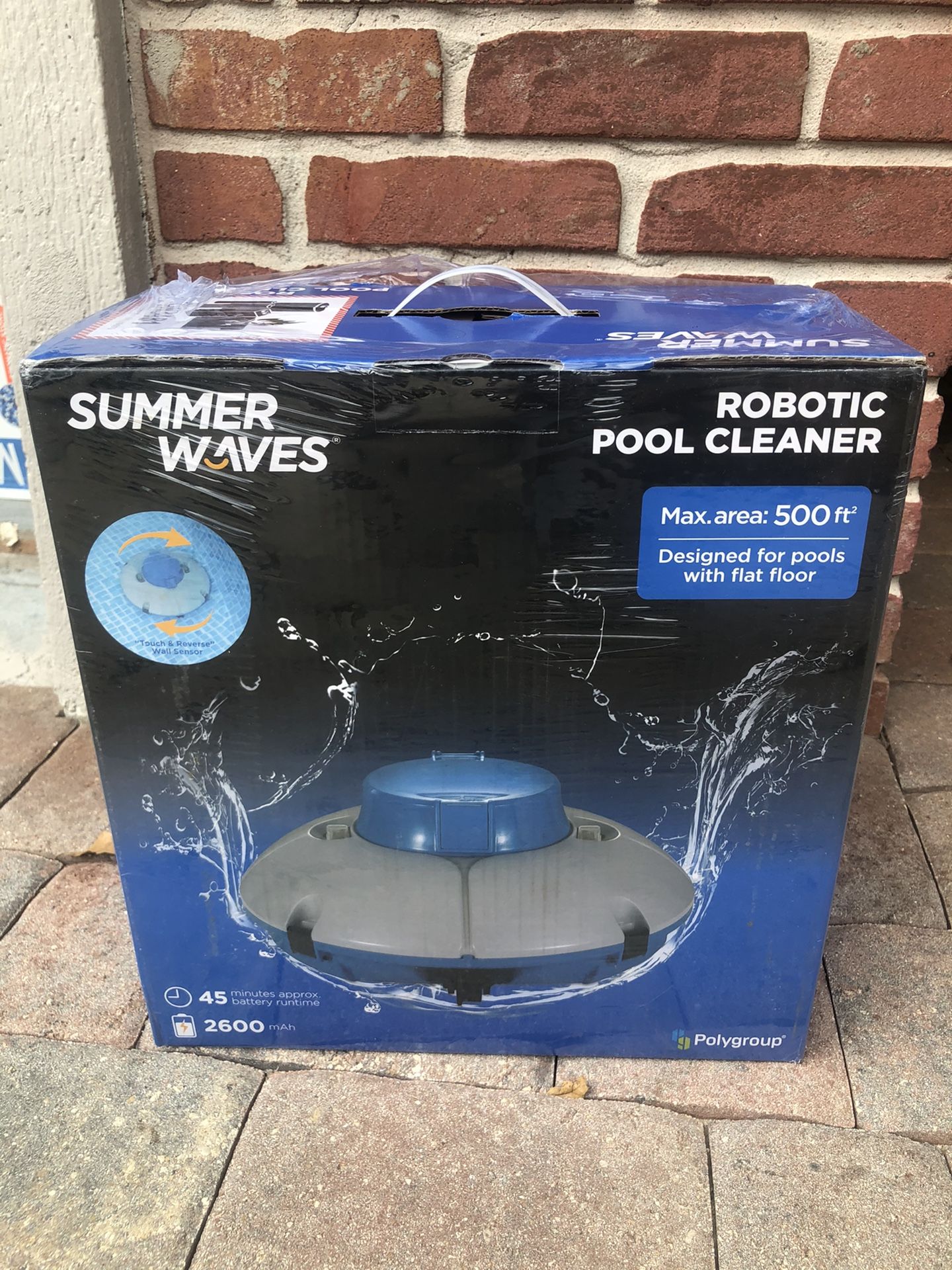 Summer Waves Cordless Rechargeable Robotic Swimming Pool Vacuum Cleaner System