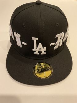 New Era  Black La Dodgers Born & Raised 59fifty fitted size 7’ $65 ( 0B0)