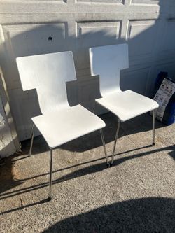 Mid Century Modern Chairs
