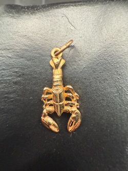 14k Gold Lobster Pendant