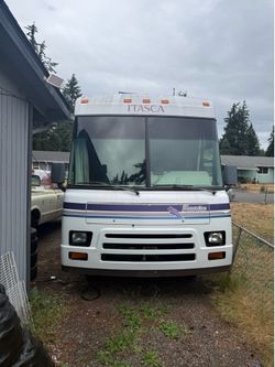 Itasca sunrise 28RQ RV