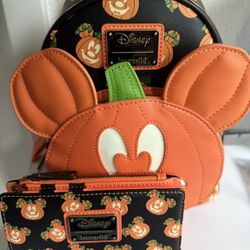 Loungefly Pumpkin Mikey Mini Back W/ Matching Wallet