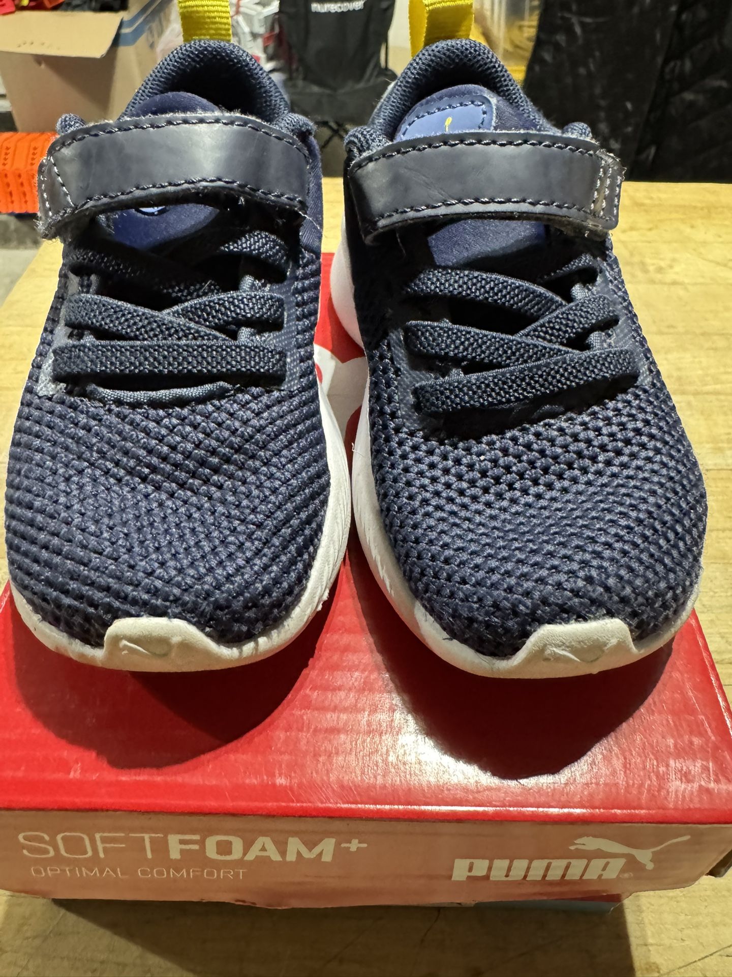 Puma Kids Shoes Size 5c 