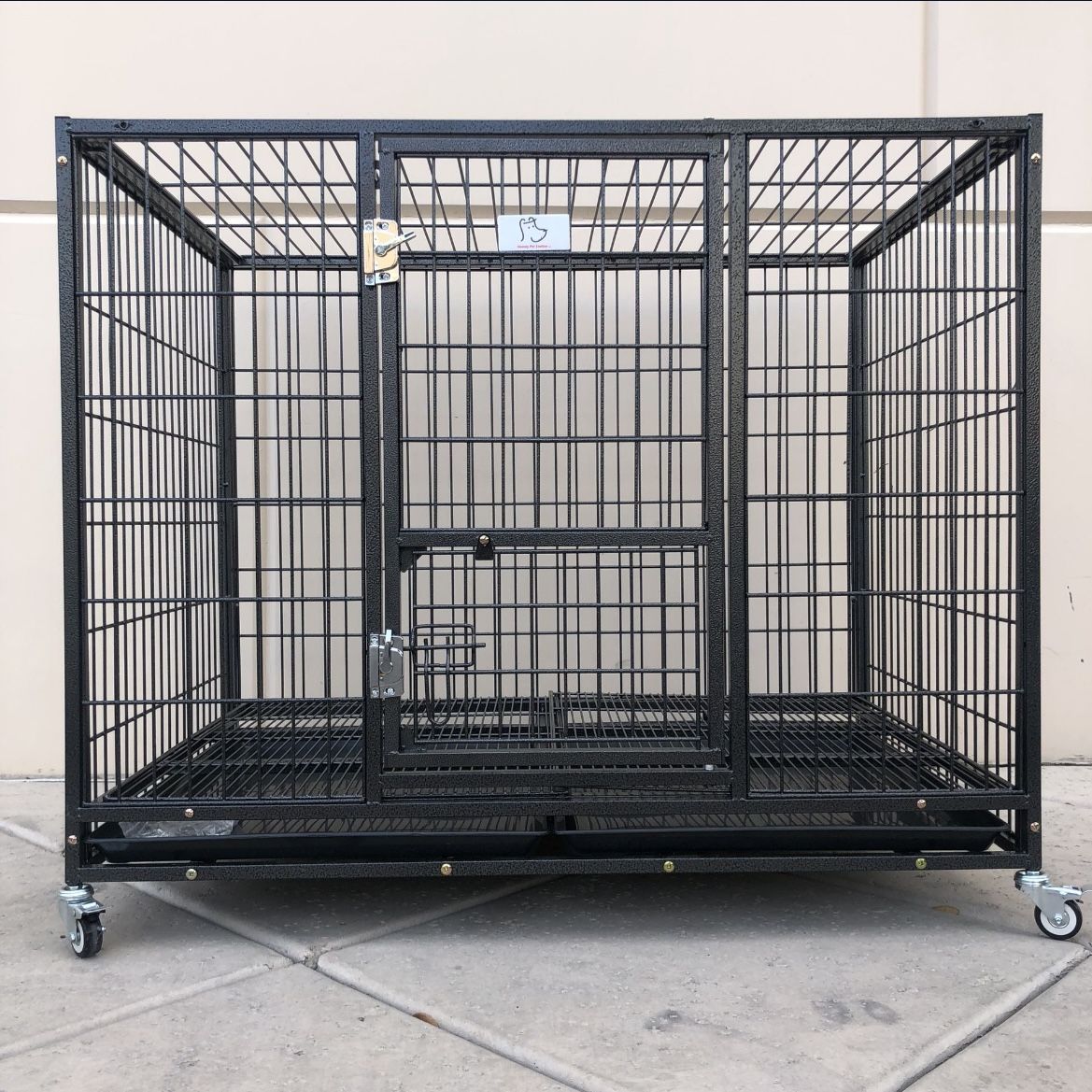 Brand New 43” Stackable Heavy Duty Dog Kennel 