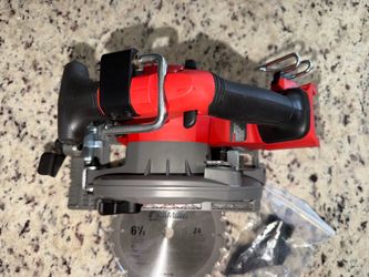 Milwaukee M18 FUEL 6-1/2" Circular Saw  BRAND NEW NEVER USED. TRY IT BEFORE YOU BUY IT