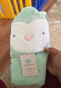 Owl baby towel