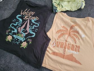 Woman Volcom Shirts 