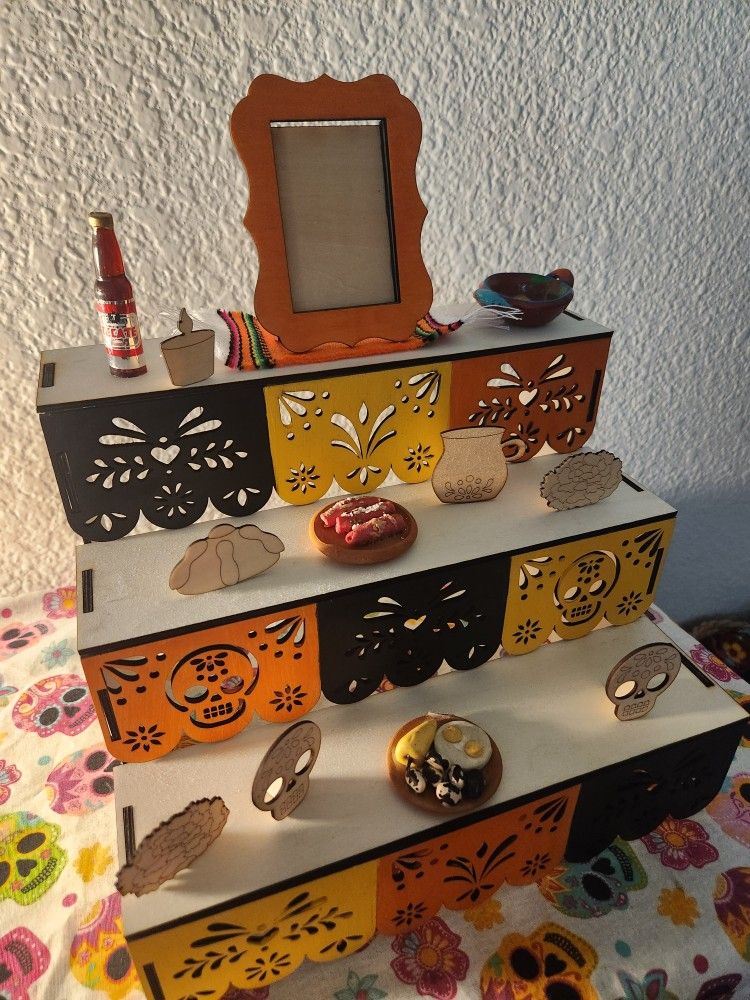 Medium Ofrendas Available Now