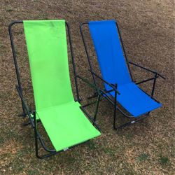 2 Sillas Por $15