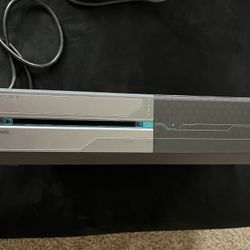 Limited Edition UNSC Halo Xbox One 
