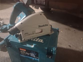 Makita 36V Cordless Plunge Track Saw with Case